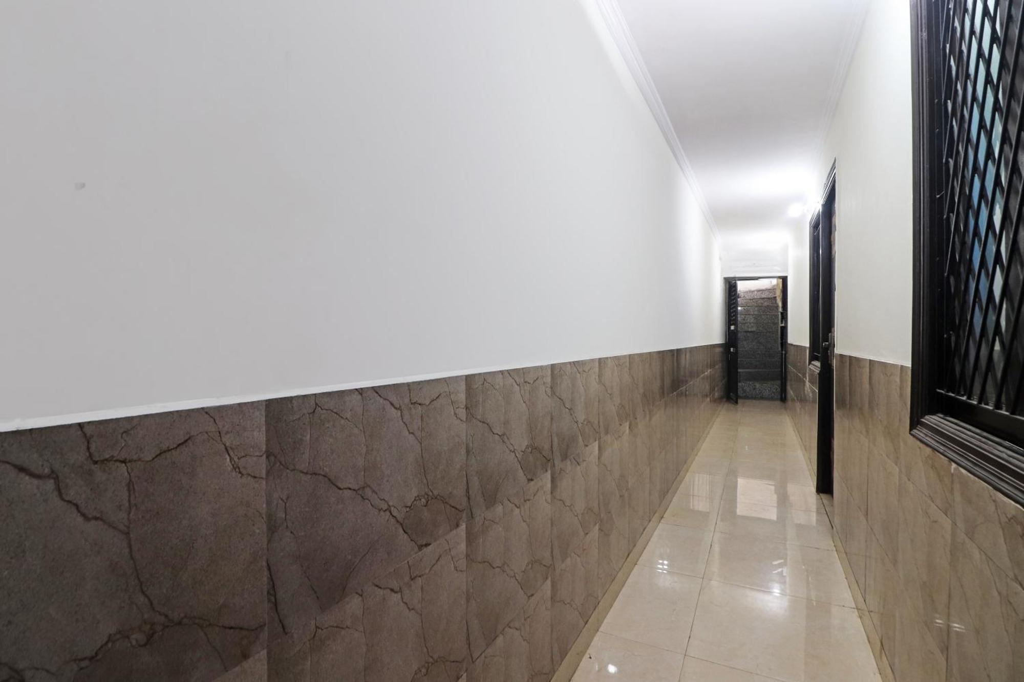 ניו דלהי Hotel O Bluemoon Inn, South Campus מראה חיצוני תמונה